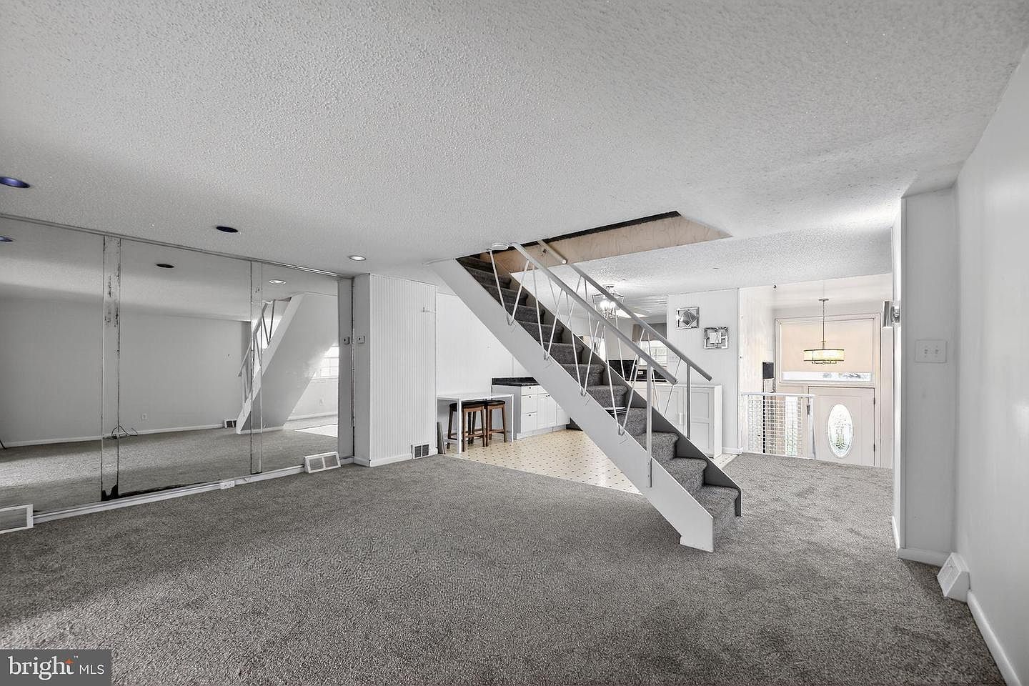 2649 Sperry St Philadelphia, PA 19152 - Thumbnail 4