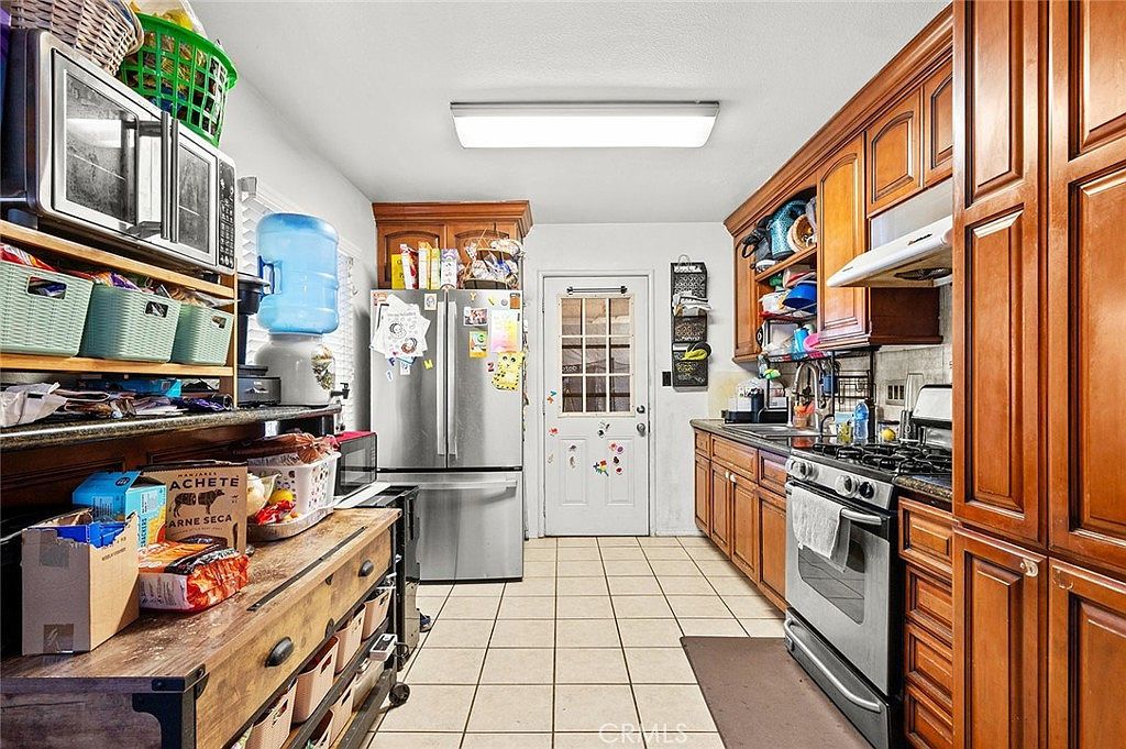8611 Eglise Ave Pico Rivera, CA 90660 - Thumbnail 4