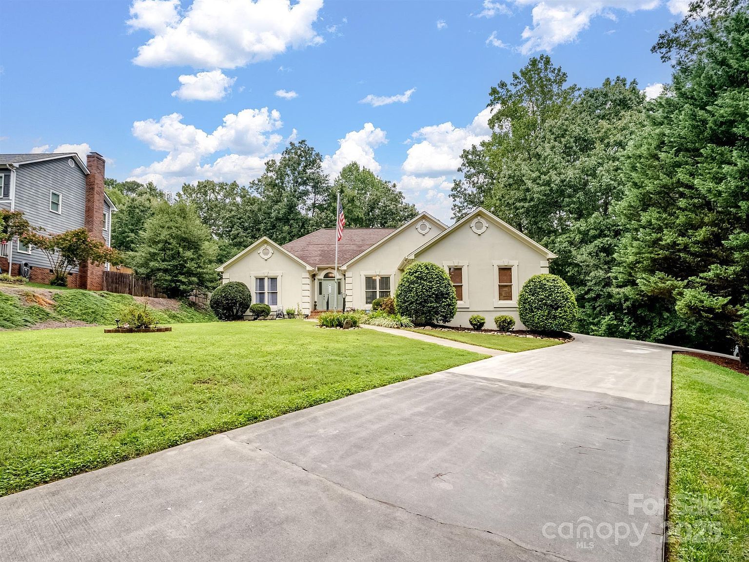 202 Woodridge Dr Belmont, NC 28012 - Thumbnail 4