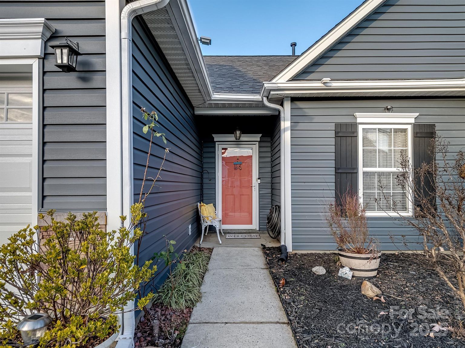 5822 Briggs Dr Charlotte, NC 28269 - Thumbnail 4