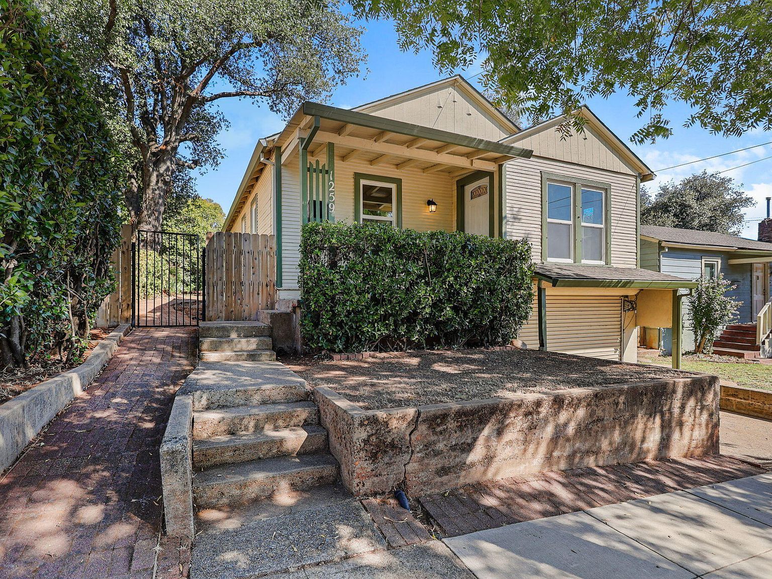 1259-1261 Magnolia Ave Redding, CA 96001 - Thumbnail 4