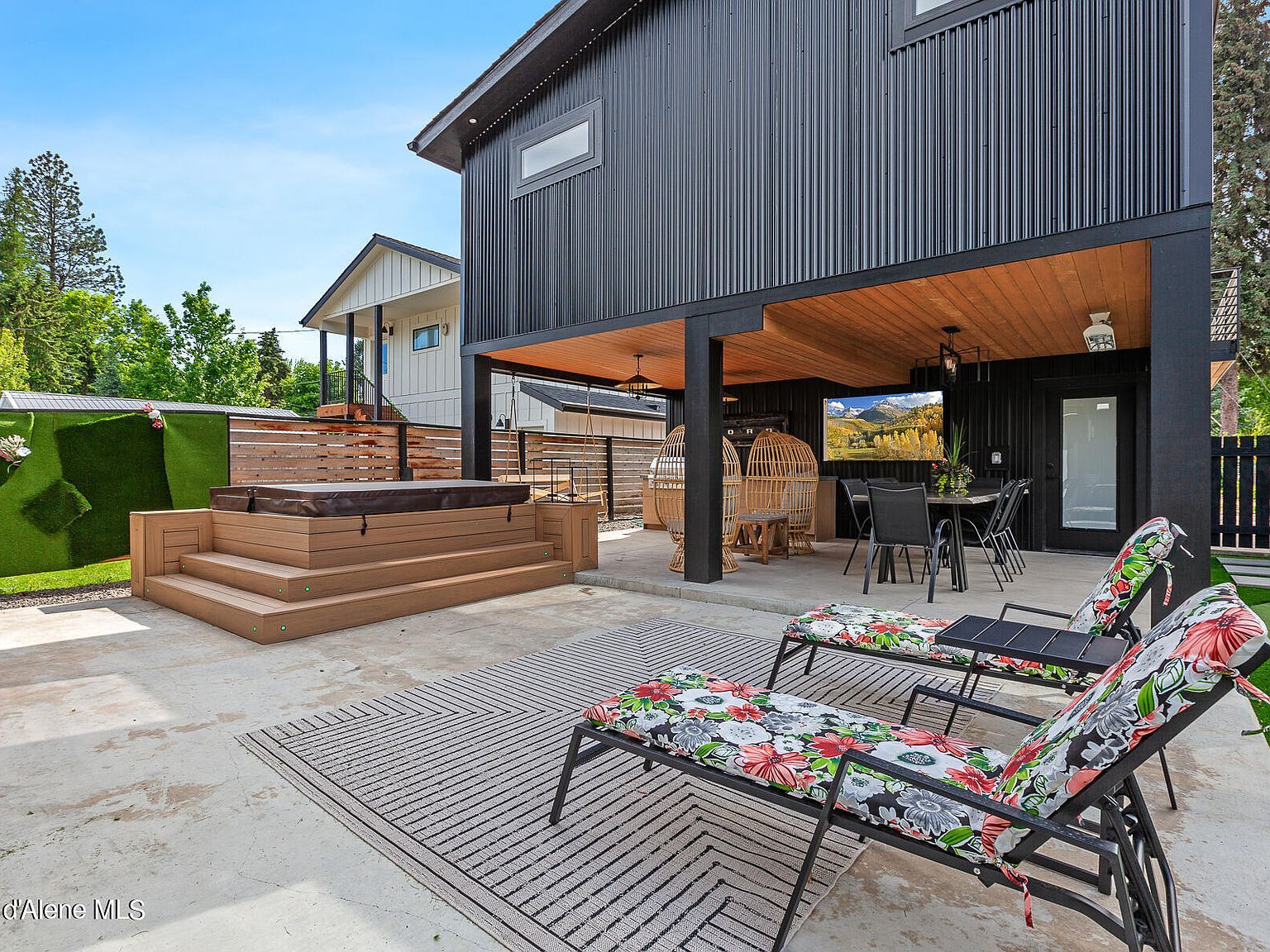 301 S 17th St Coeur D Alene, ID 83814 - Thumbnail 4