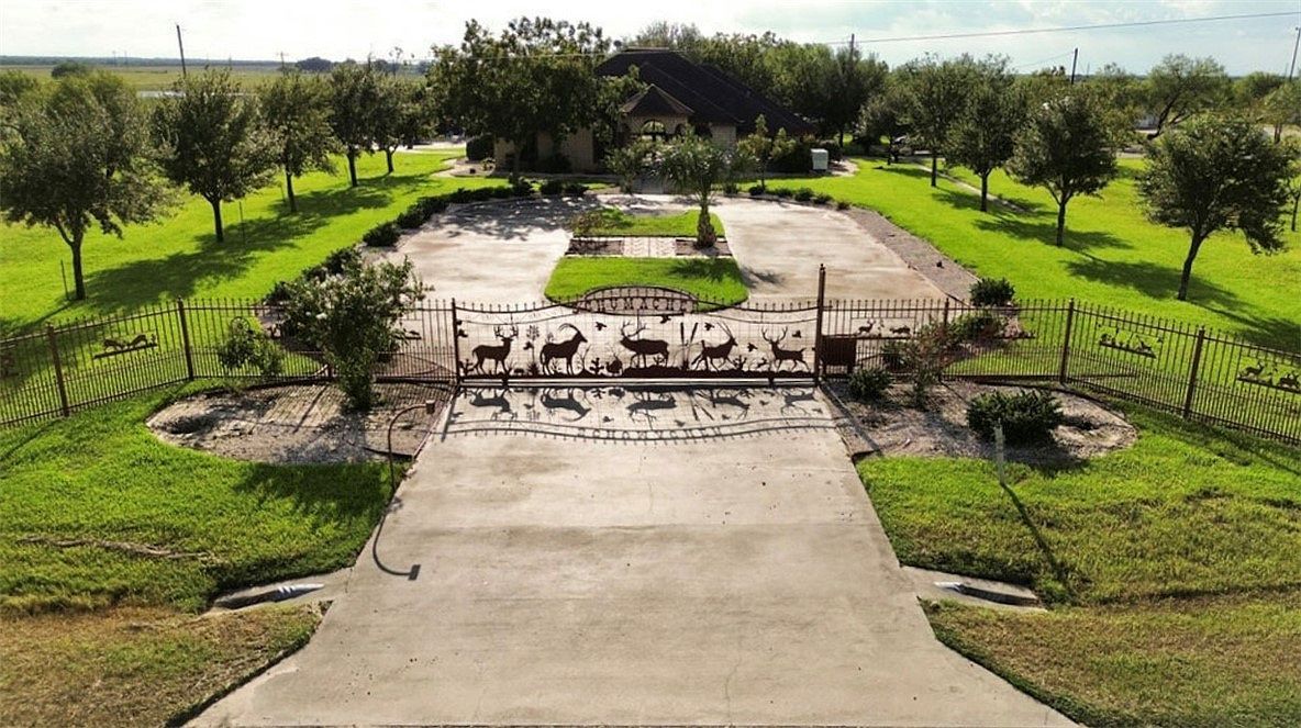 115 County Road 1161 Alice, TX 78332 - Thumbnail 4