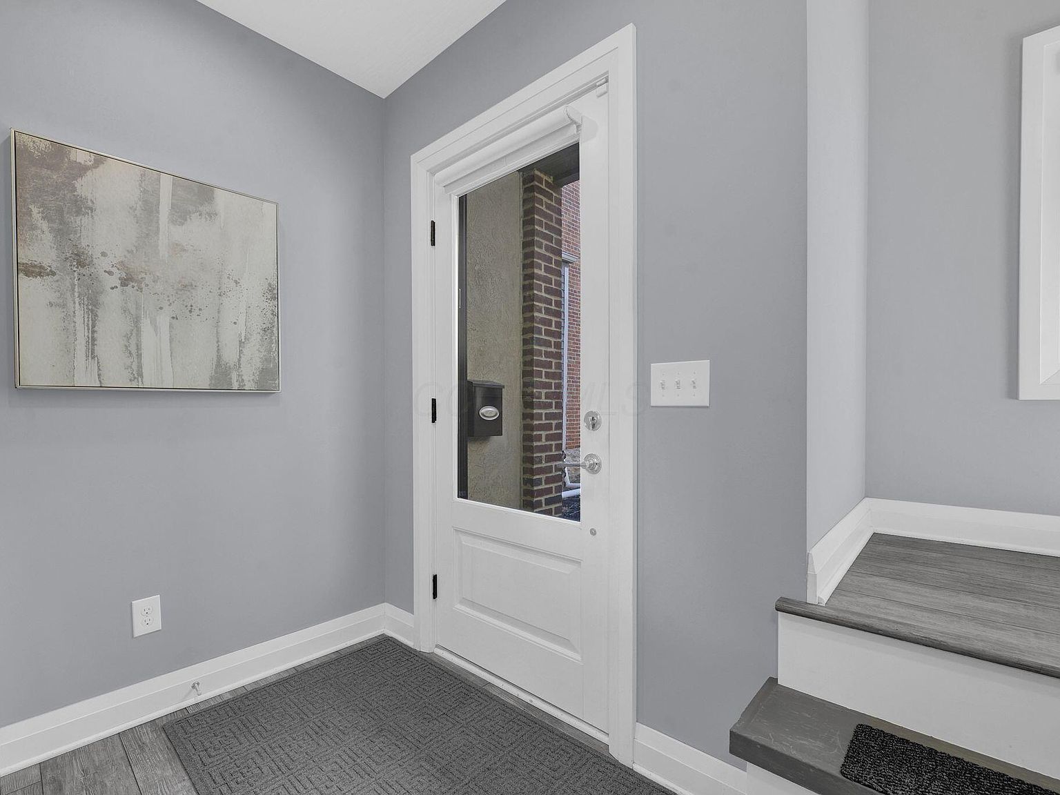 58 E Hubbard Ave #C Columbus, OH 43215 - Thumbnail 4