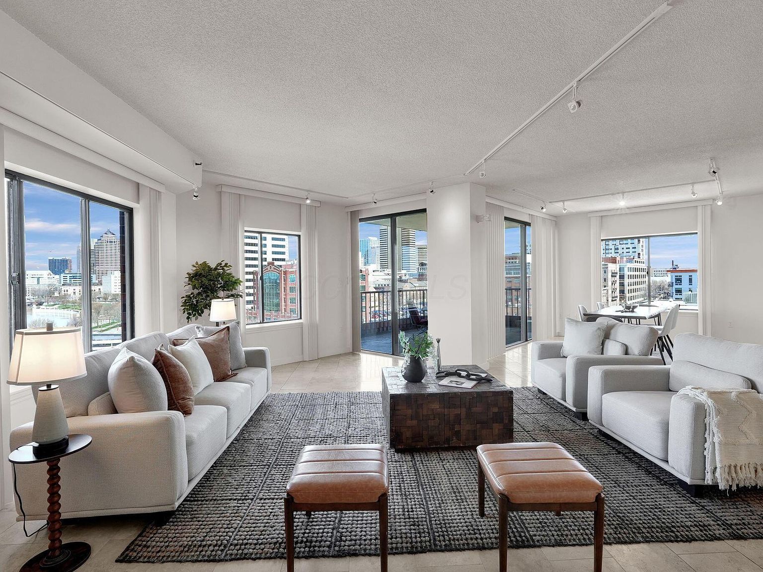 155 W Main St APT 802 Columbus, OH 43215 - Thumbnail 4