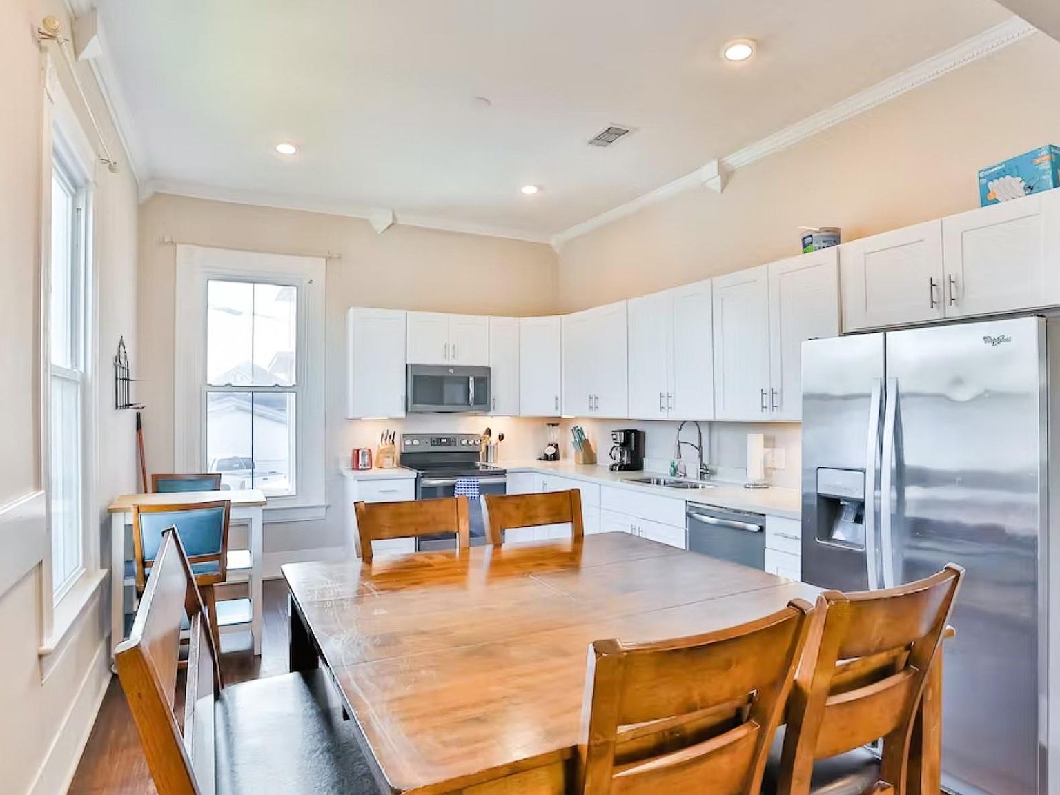 2424 38th St Galveston, TX 77550 - Thumbnail 4