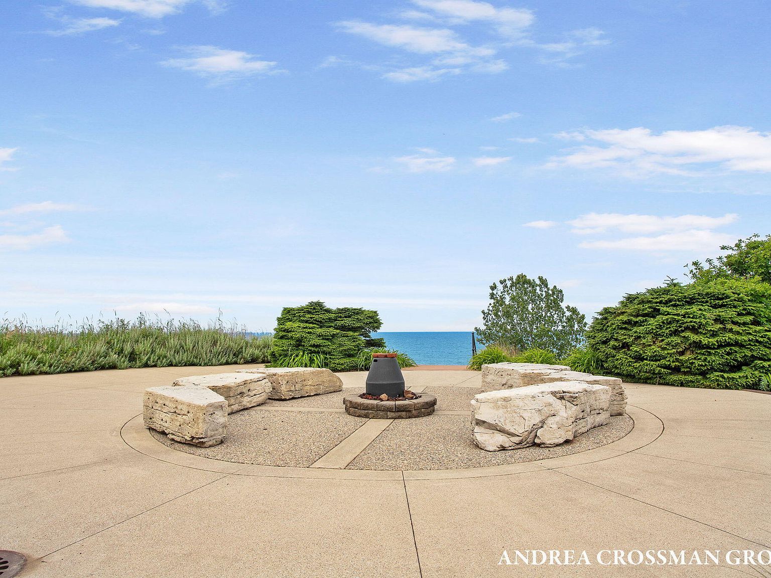 684 Waters Edge Unit 14 South Haven, MI 49090 - Thumbnail 4