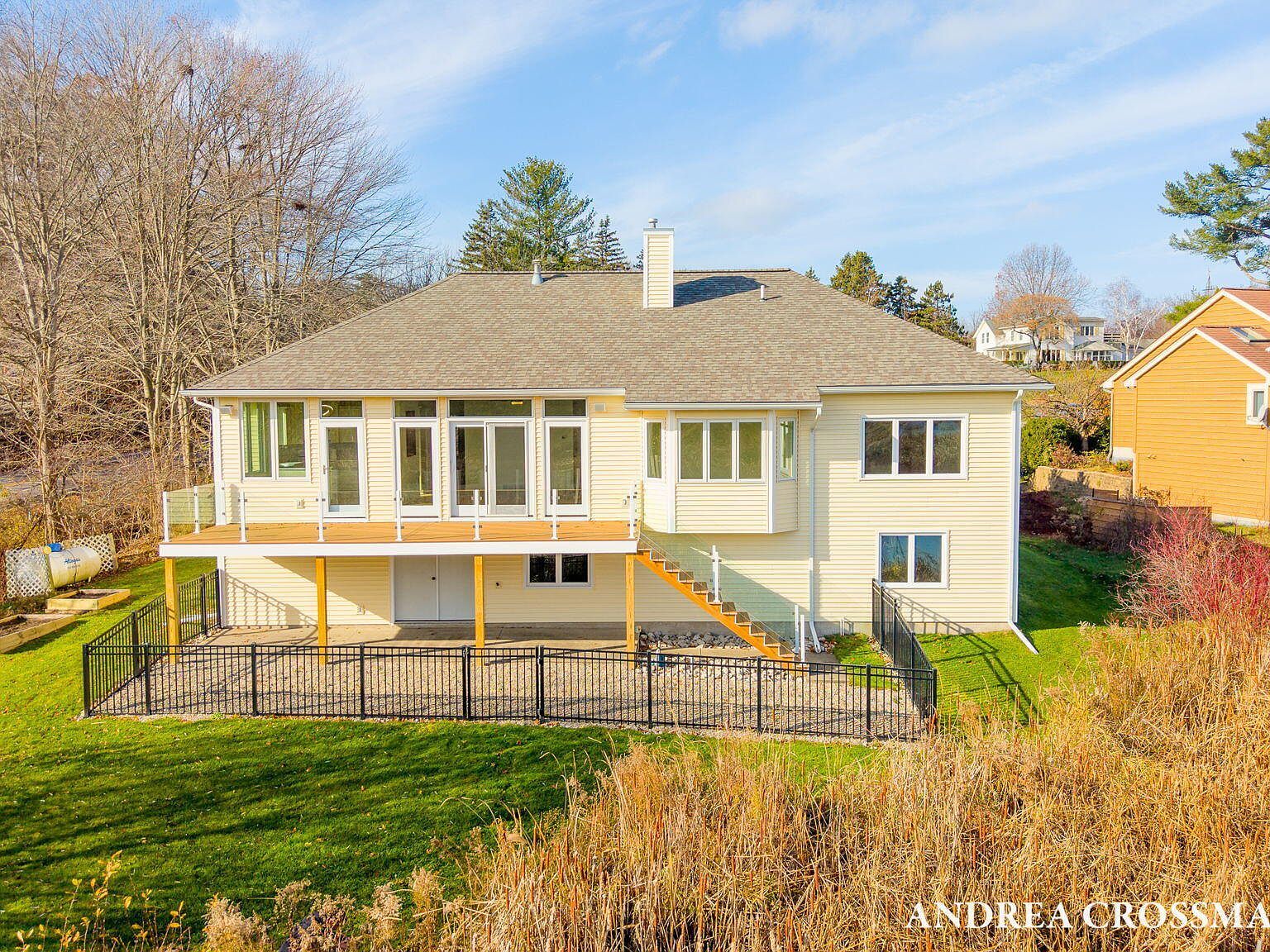 3001 Newport Dr Fennville, MI 49408 - Thumbnail 4