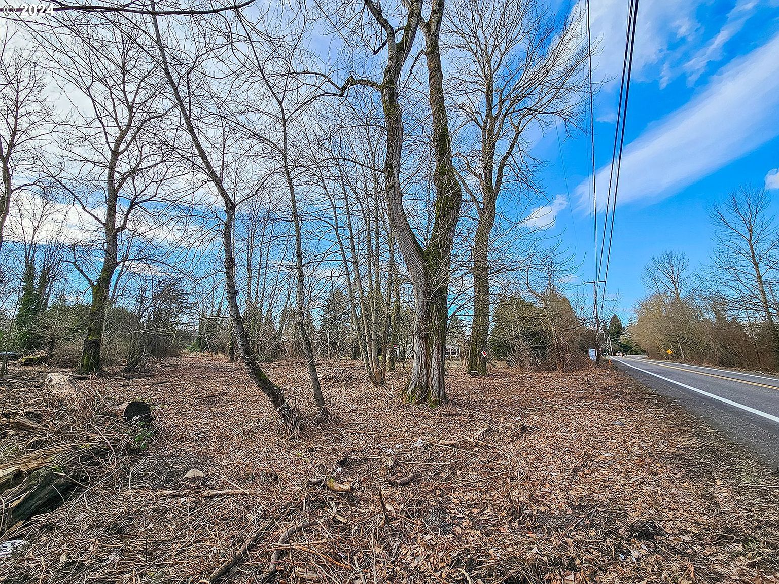 362 NE Marine Dr Portland, OR 97211 - Thumbnail 4