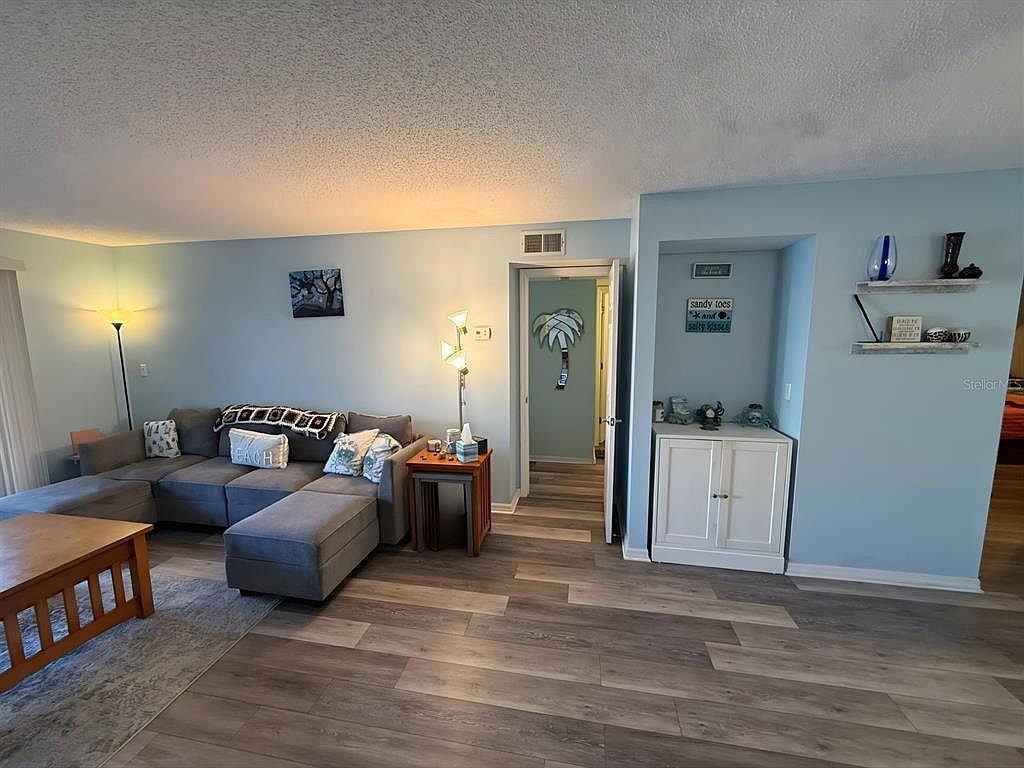 5557 Sea Forest Dr APT 114 New Port Richey, FL 34652 - Thumbnail 4