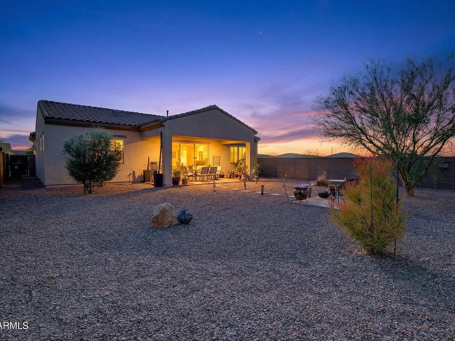 18062 W Tanglewood Dr Goodyear, AZ 85338 - Thumbnail 4