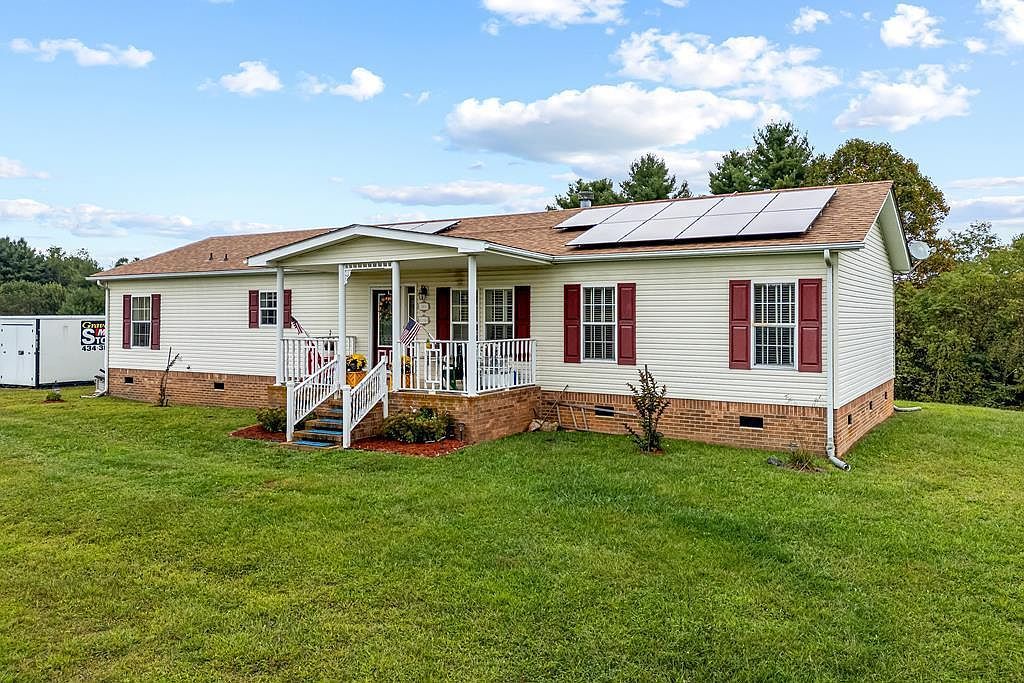 183 Smith Farm Rd NE Check, VA 24072 - Thumbnail 4