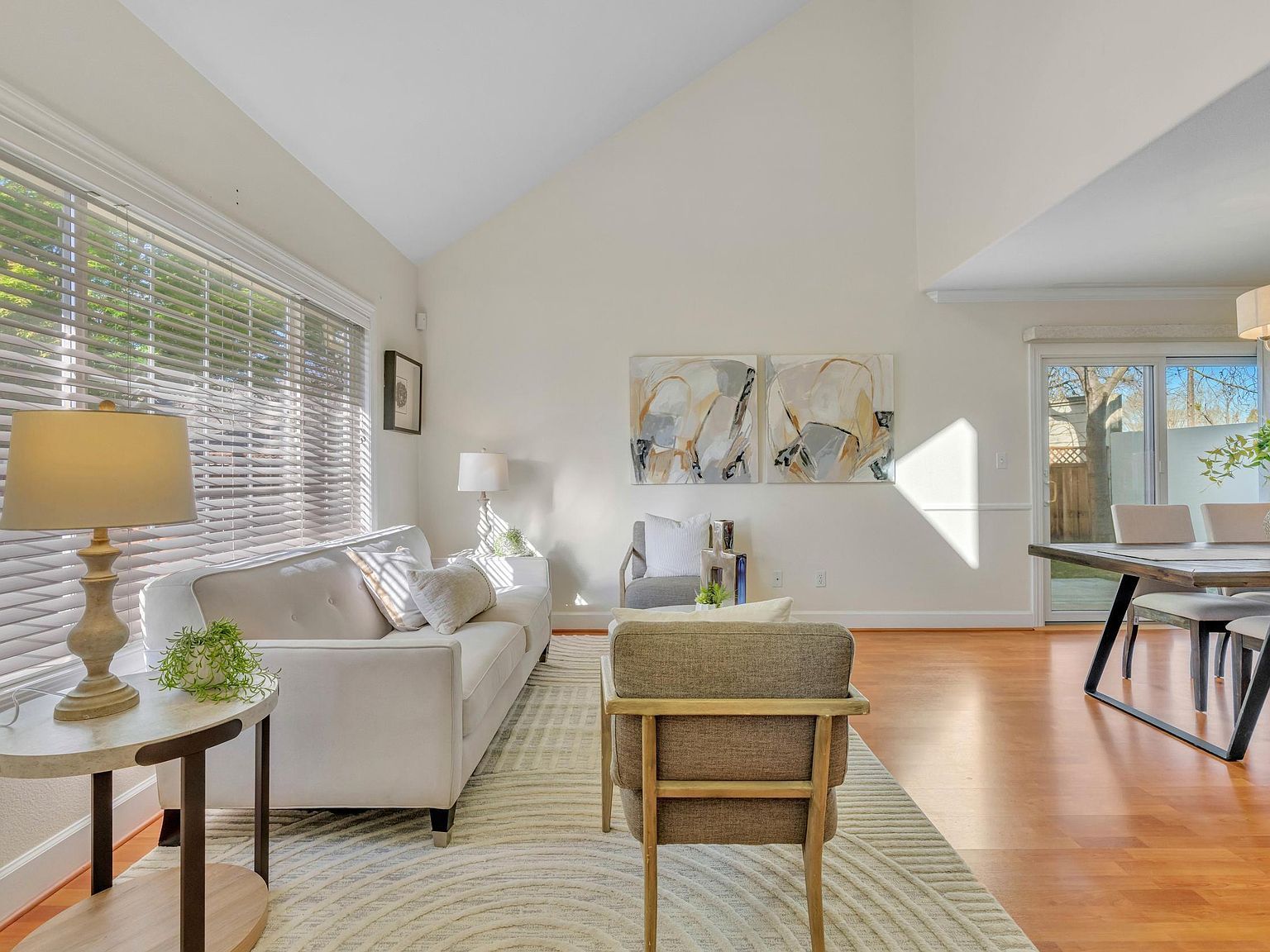 282 Del Valle Ct Pleasanton, CA 94566 - Thumbnail 4