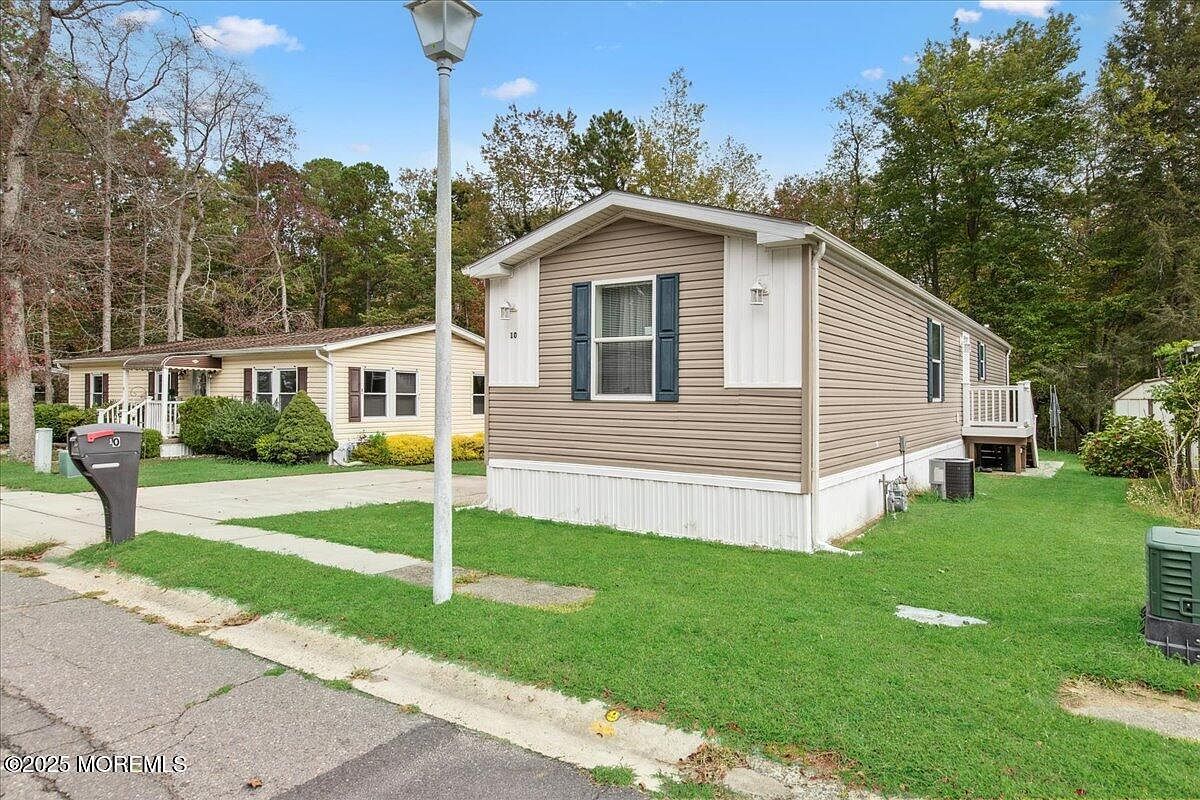 10 Sunflower Dr Jackson, NJ 08527 - Thumbnail 4