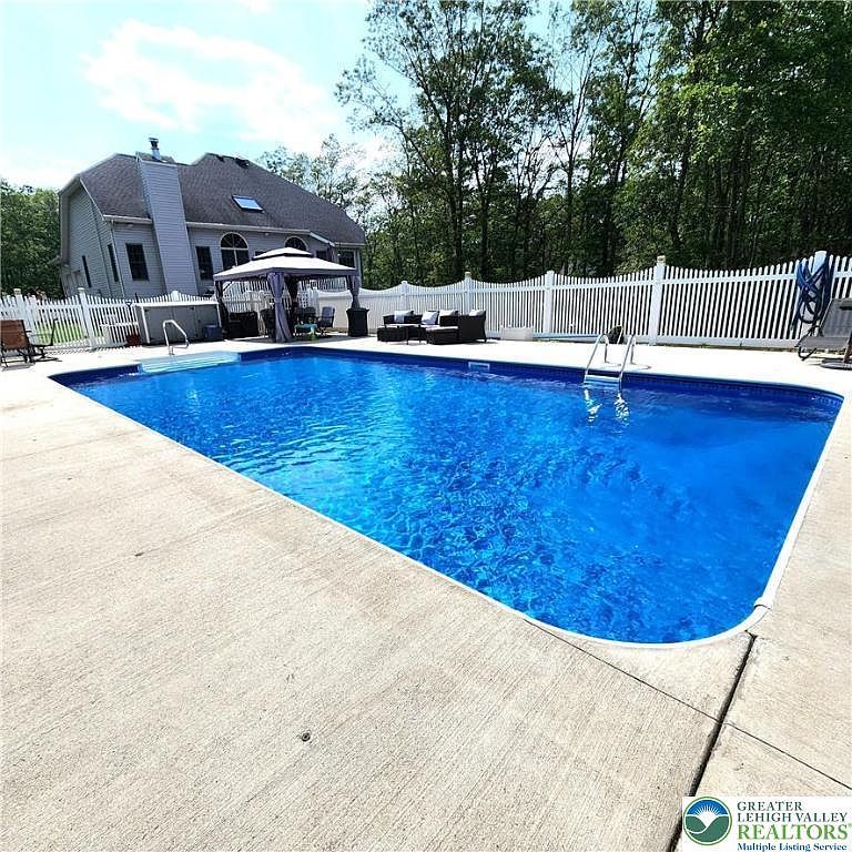 408 Sassafrass Way Stroudsburg, PA 18360 - Thumbnail 4