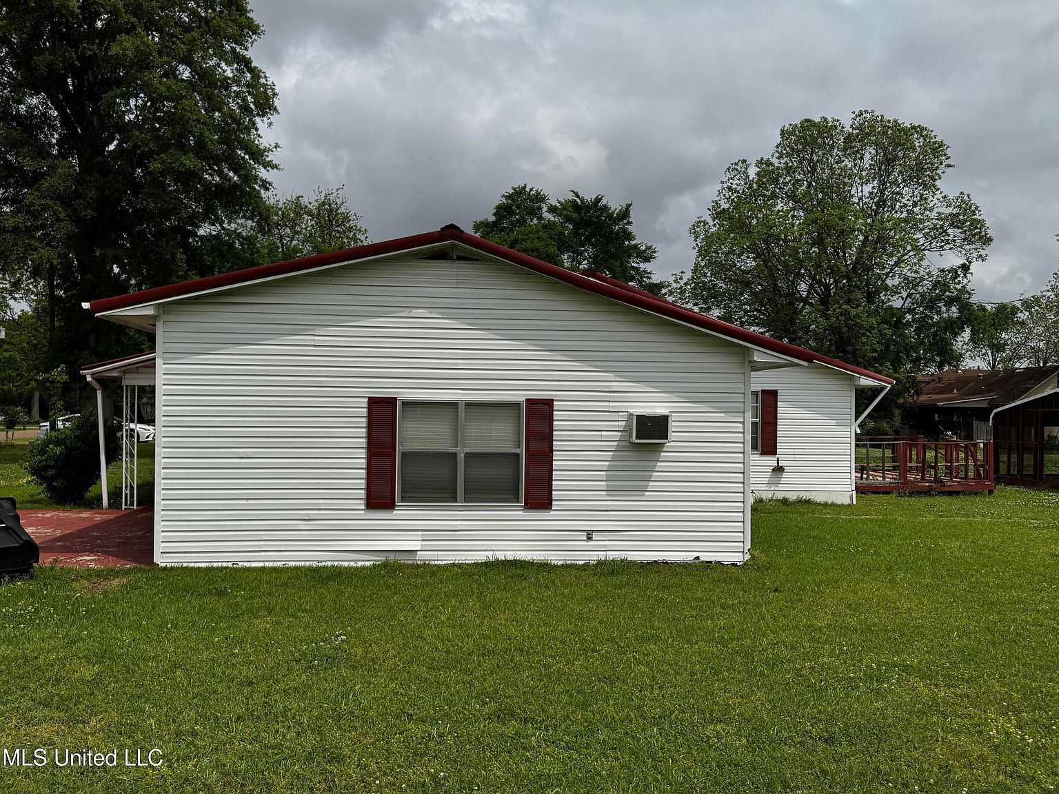 13 2nd St Cleveland, MS 38732 - Thumbnail 4