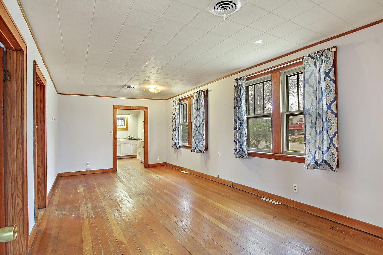 7002 247th Ave Salem, WI 53168 - Thumbnail 4