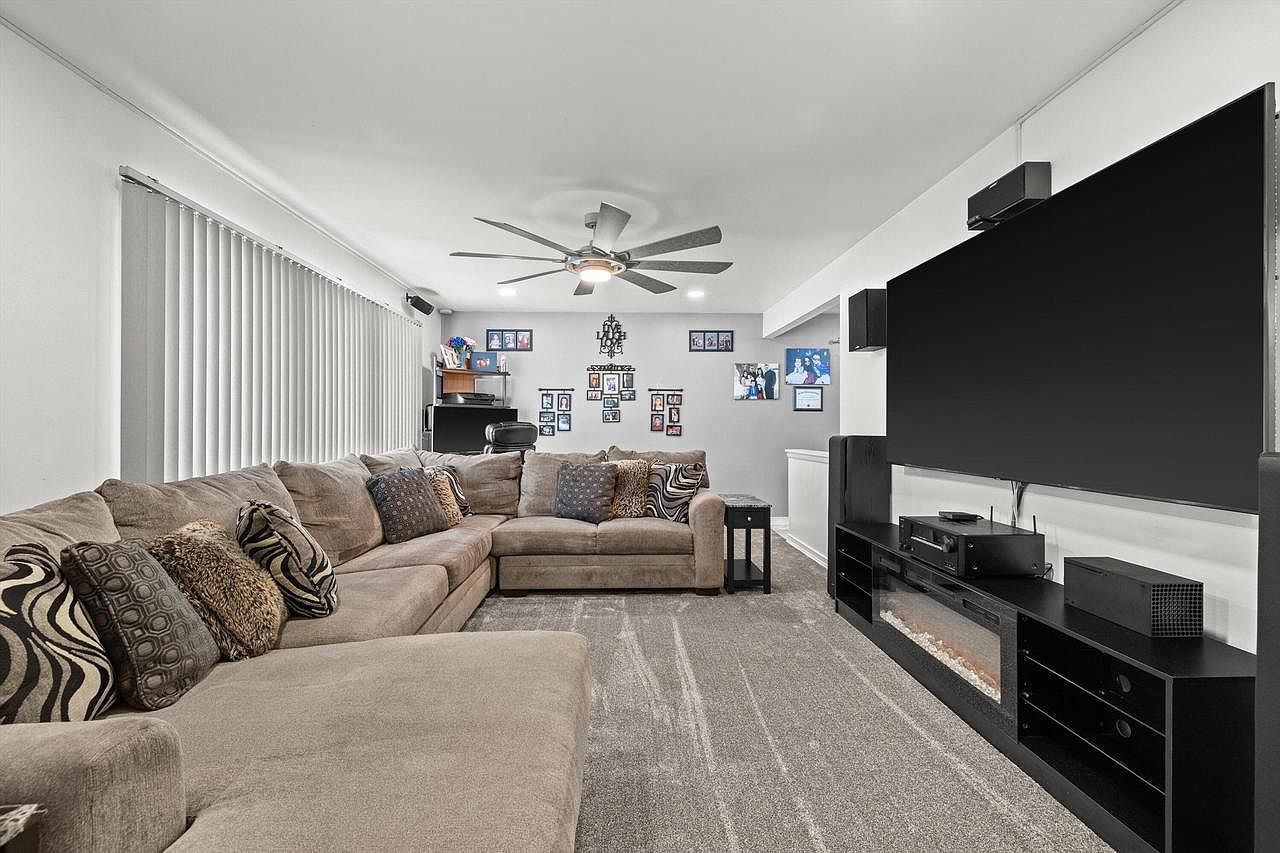 2902 23rd St Kenosha, WI 53140 - Thumbnail 4