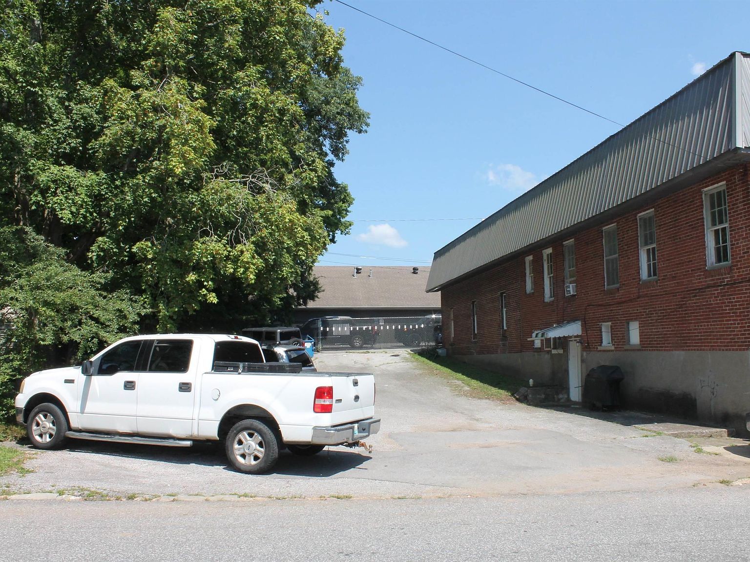 309 S 5th St Murray, KY 42071 - Thumbnail 4