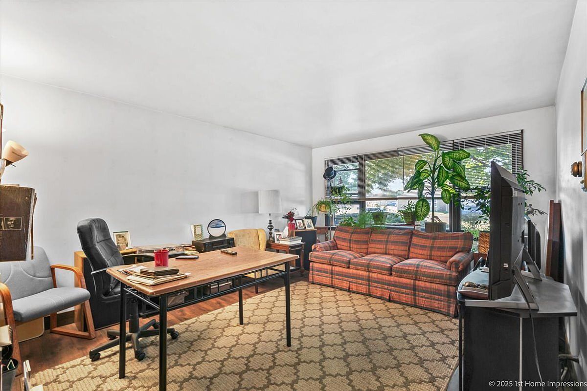 3180 W Meadow Lane Dr APT 43 Merrionette Park, IL 60803 - Thumbnail 4