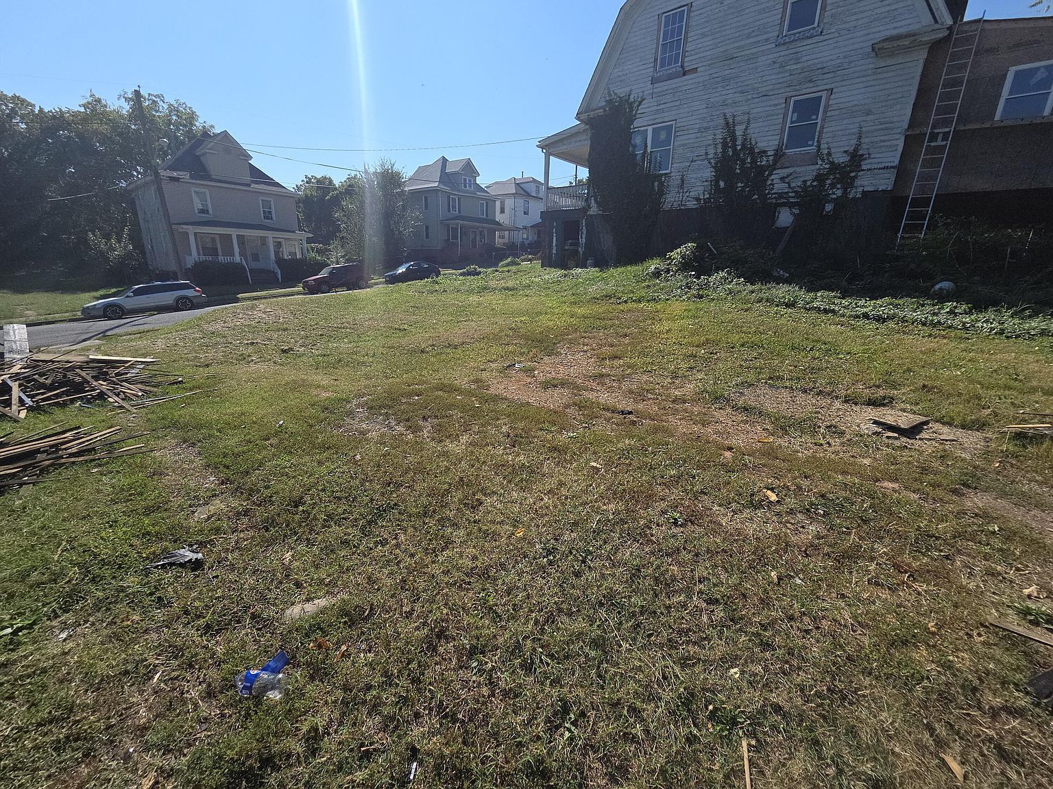 37 14th St SW Roanoke, VA 24016 - Thumbnail 4