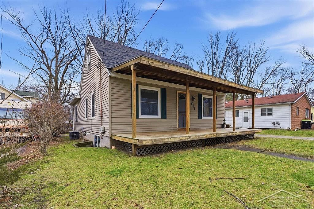 717 E Haley St Midland, MI 48640 - Thumbnail 4