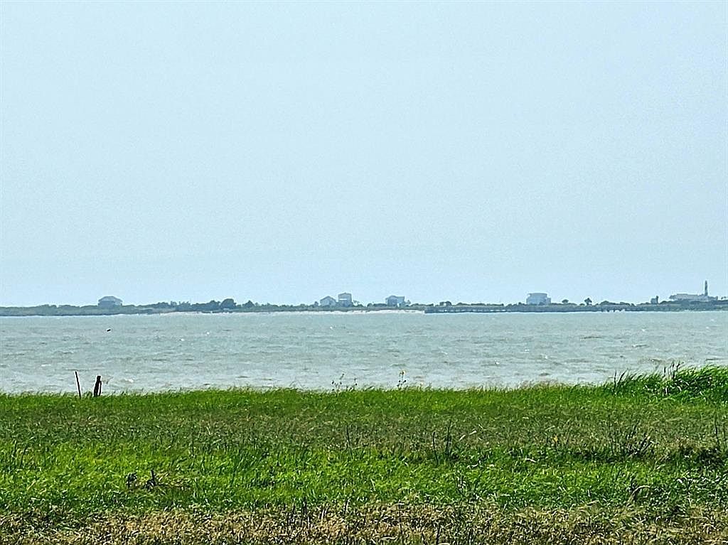 1780 County Road 372 Palacios, TX 77465 - Thumbnail 4