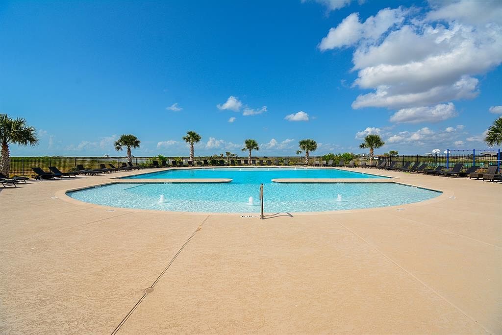 3321 Bay Point Palacios, TX 77465 - Thumbnail 4