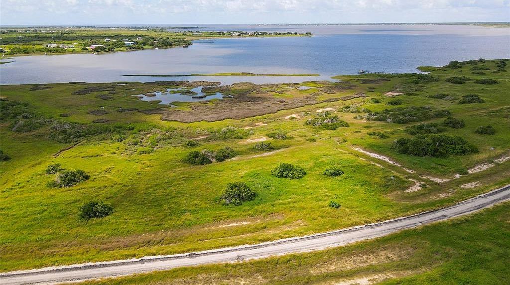 0 Fivemile Trl Palacios, TX 77465 - Thumbnail 4