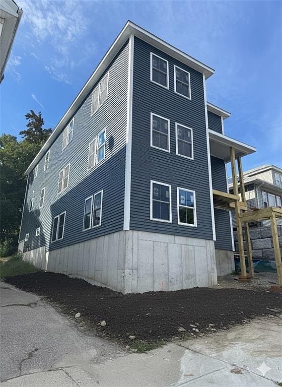 50 Armington Ave Providence, RI 02908 - Thumbnail 4