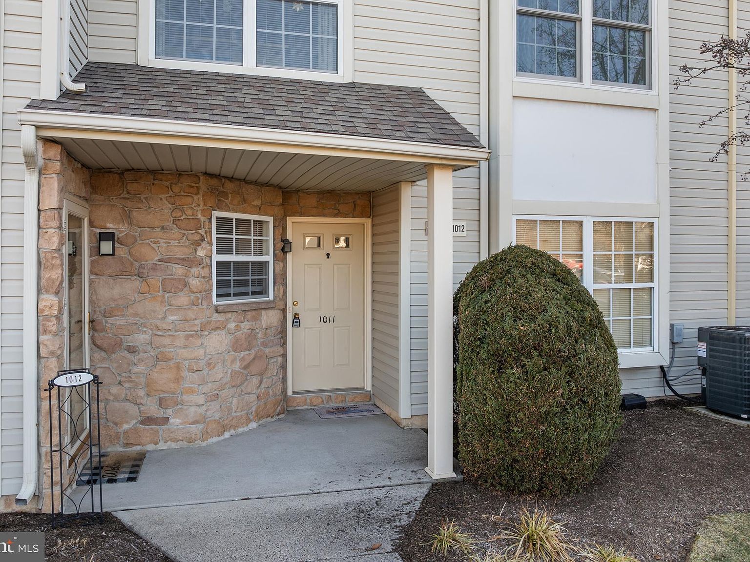 1011 Denby Ct Quakertown, PA 18951 - Thumbnail 4