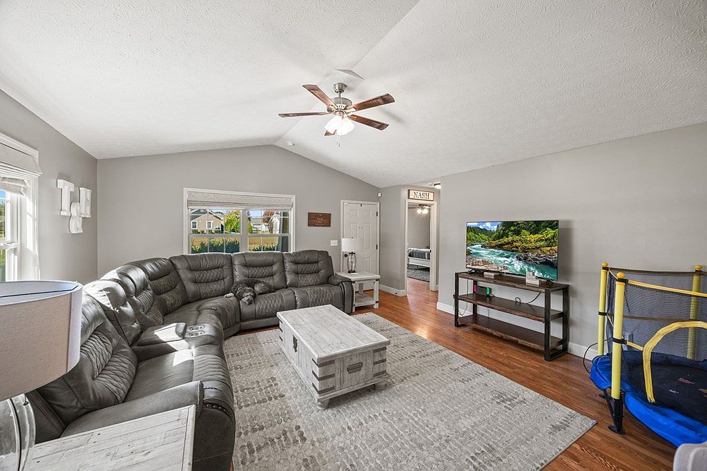 128 Rustling Oaks Dr Sparta, TN 38583 - Thumbnail 4