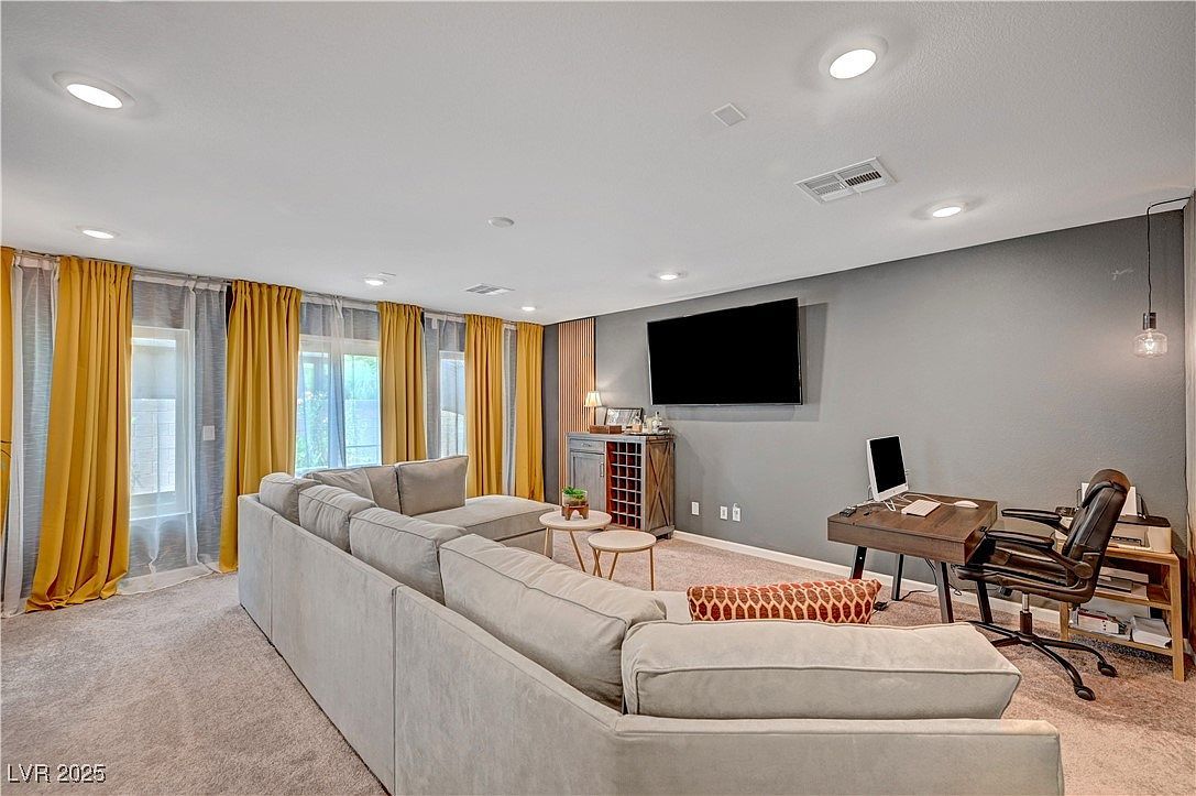 7756 Seville Estates Ct Las Vegas, NV 89113 - Thumbnail 4