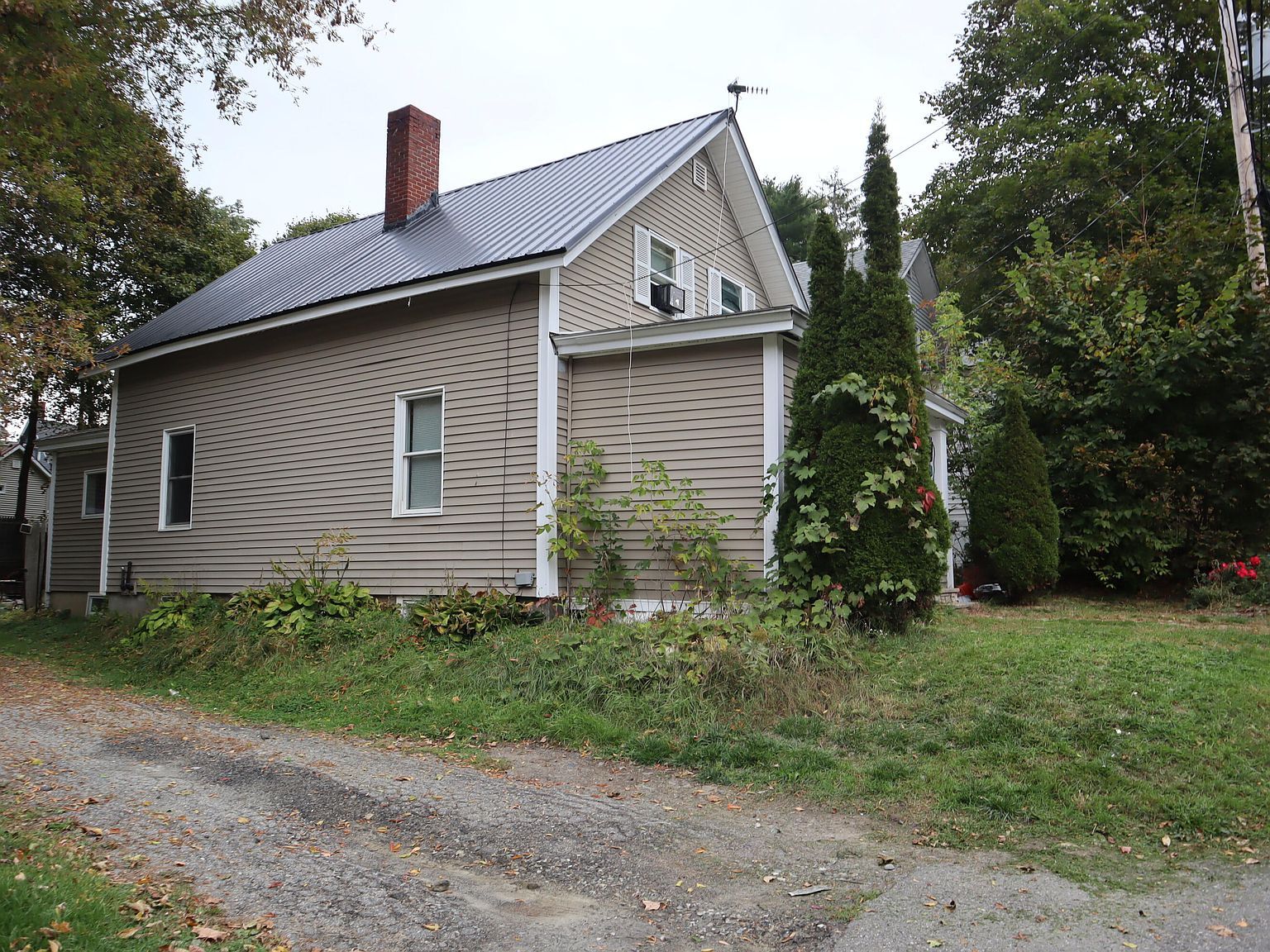 39 Eastern Ave Augusta, ME 04330 - Thumbnail 4