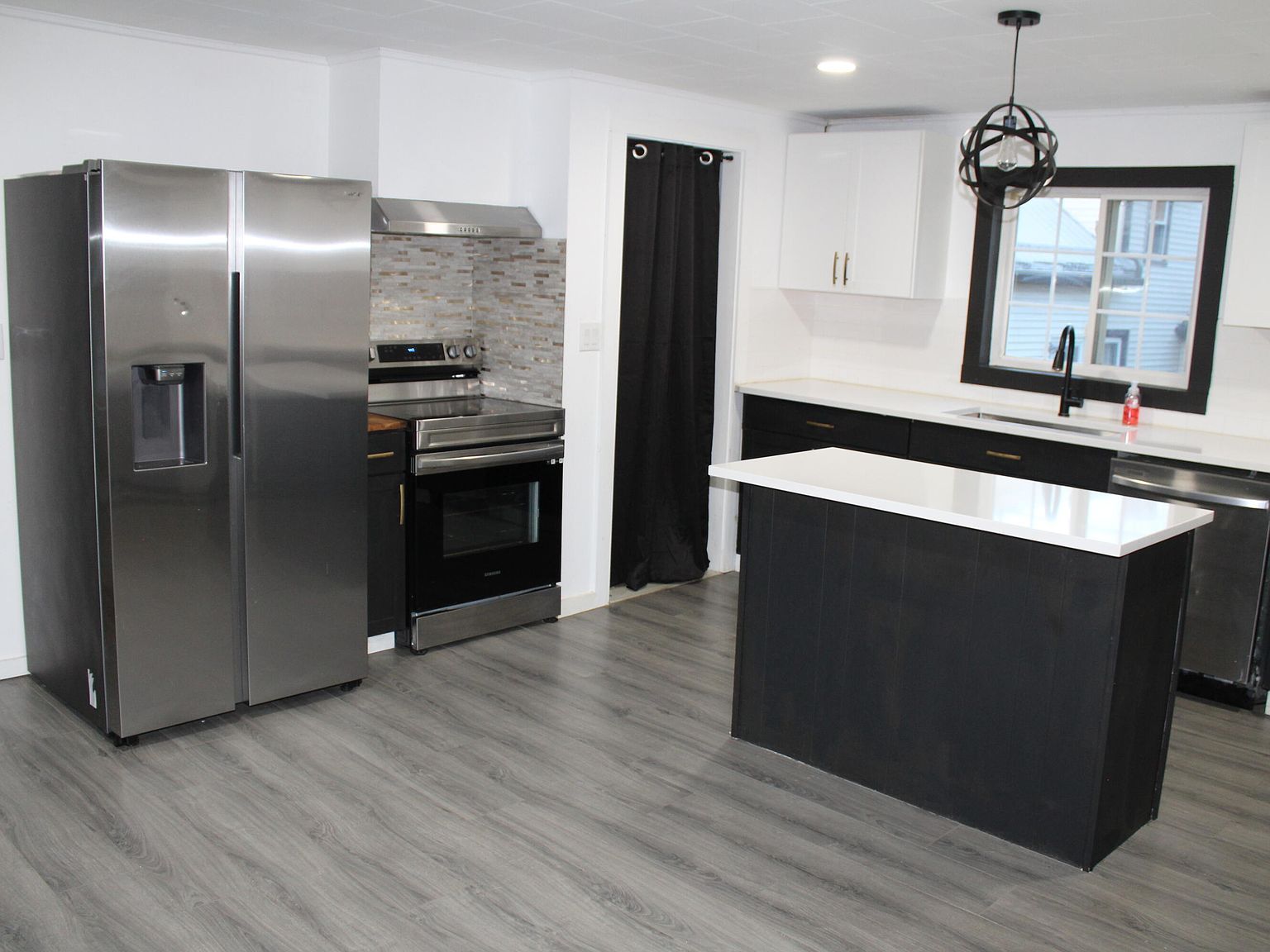 504 Water St Gardiner, ME 04345 - Thumbnail 4