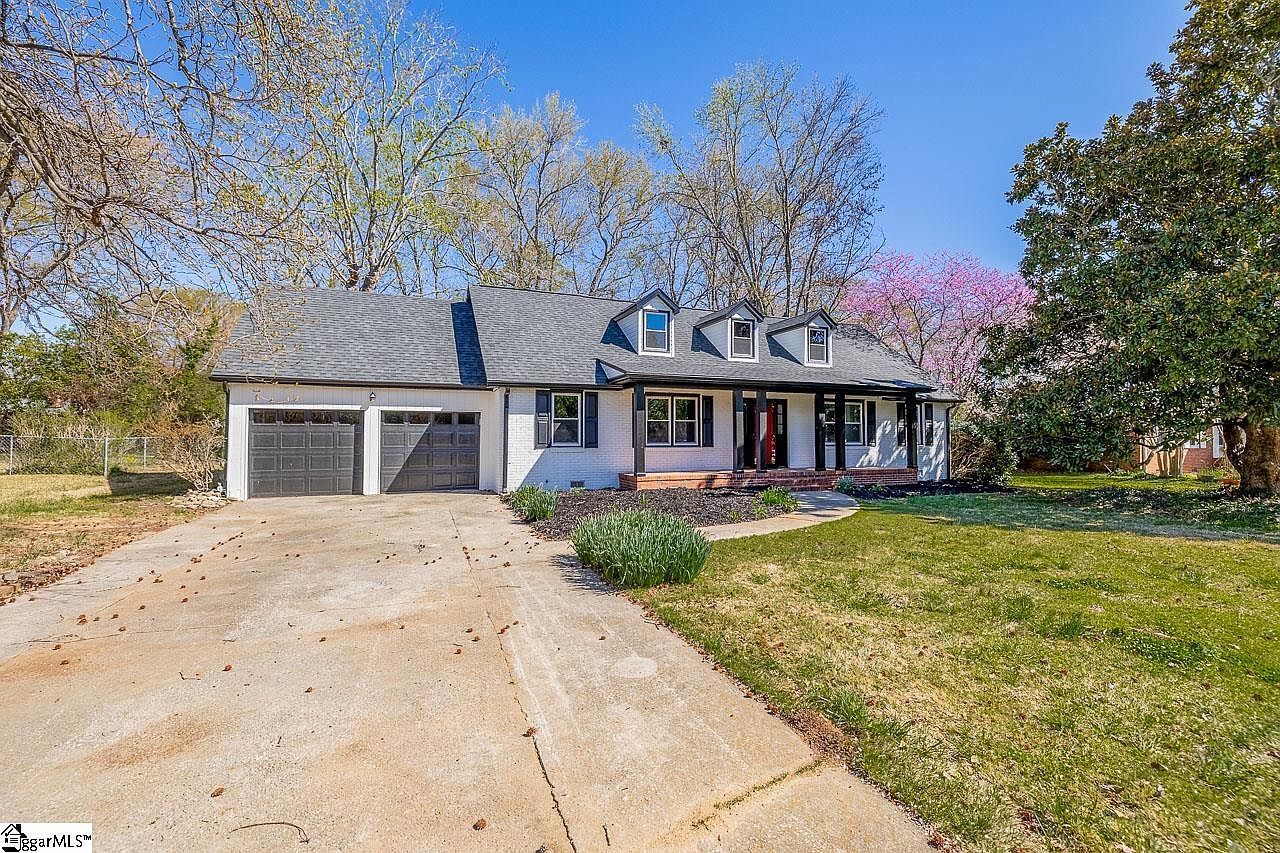 201 Rosemary Ln Greenville, SC 29615 - Thumbnail 4