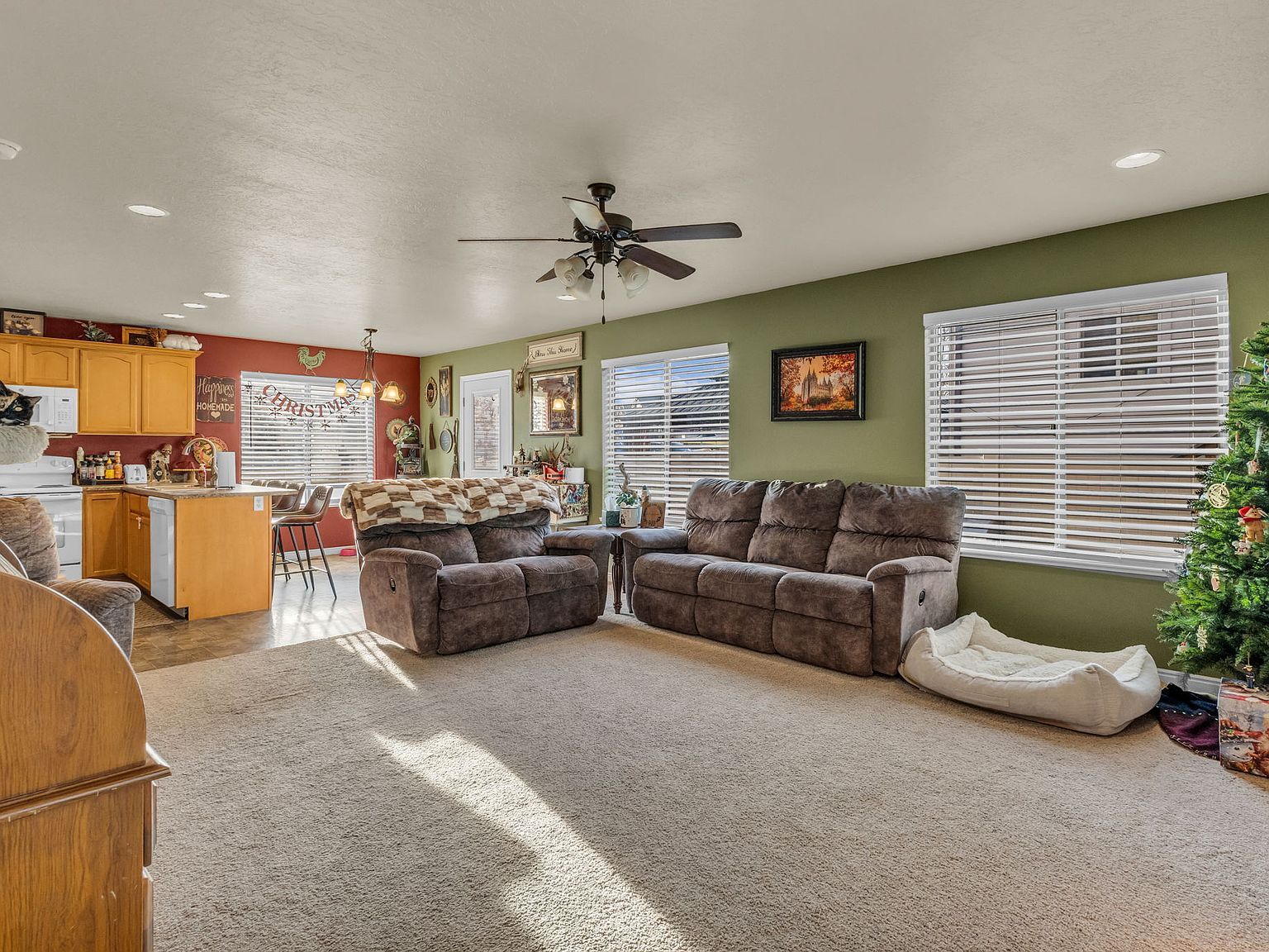 7531 N Levi Ln Eagle Mountain, UT 84005 - Thumbnail 4