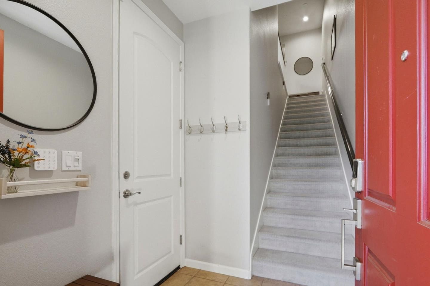 1653 Hillsdale Ave Unit 4 San Jose, CA 95124 - Thumbnail 4