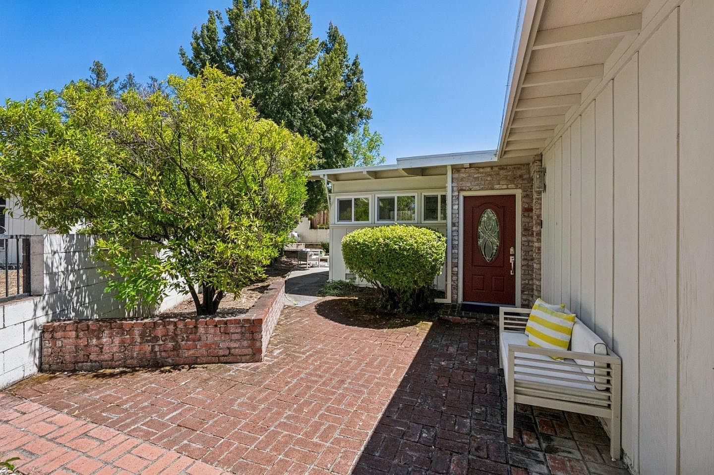 20210 Franklin Ave Saratoga, CA 95070 - Thumbnail 4