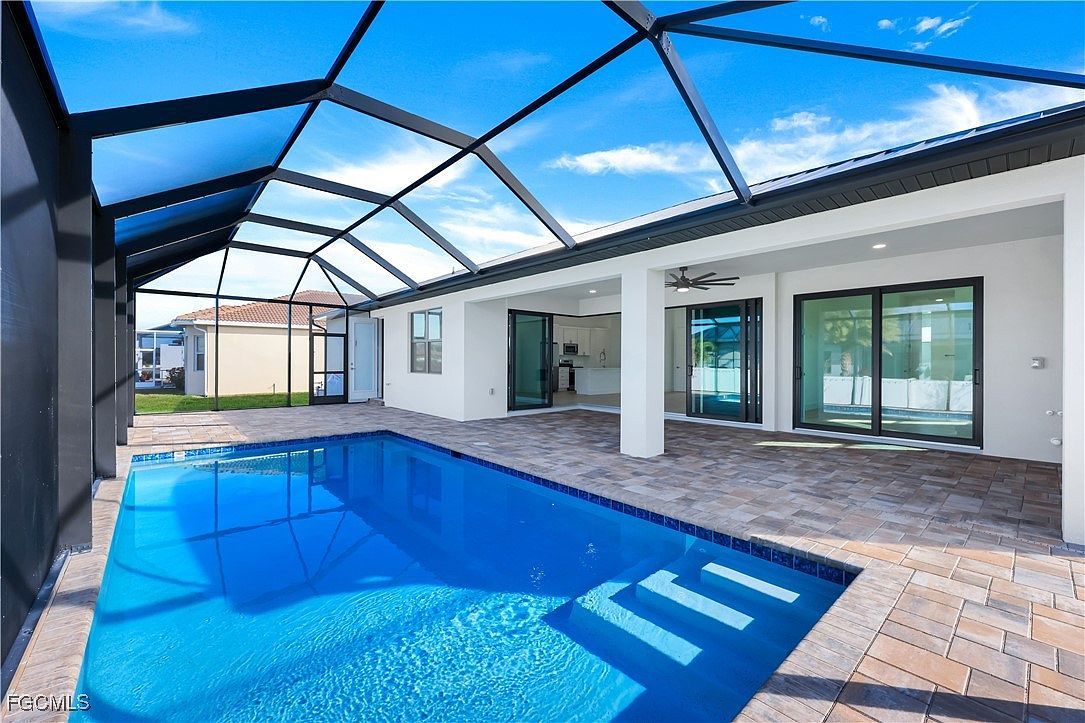 1600 NW 38th Ave Cape Coral, FL 33993 - Thumbnail 4