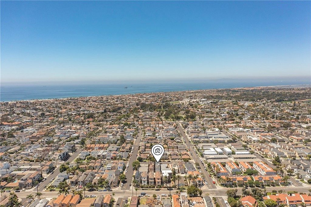 1208 California St Huntington Beach, CA 92648 - Thumbnail 4