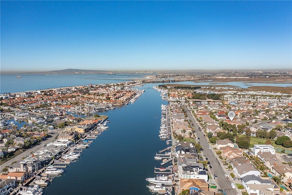 16351 Spartan Cir Huntington Beach, CA 92649 - Thumbnail 4