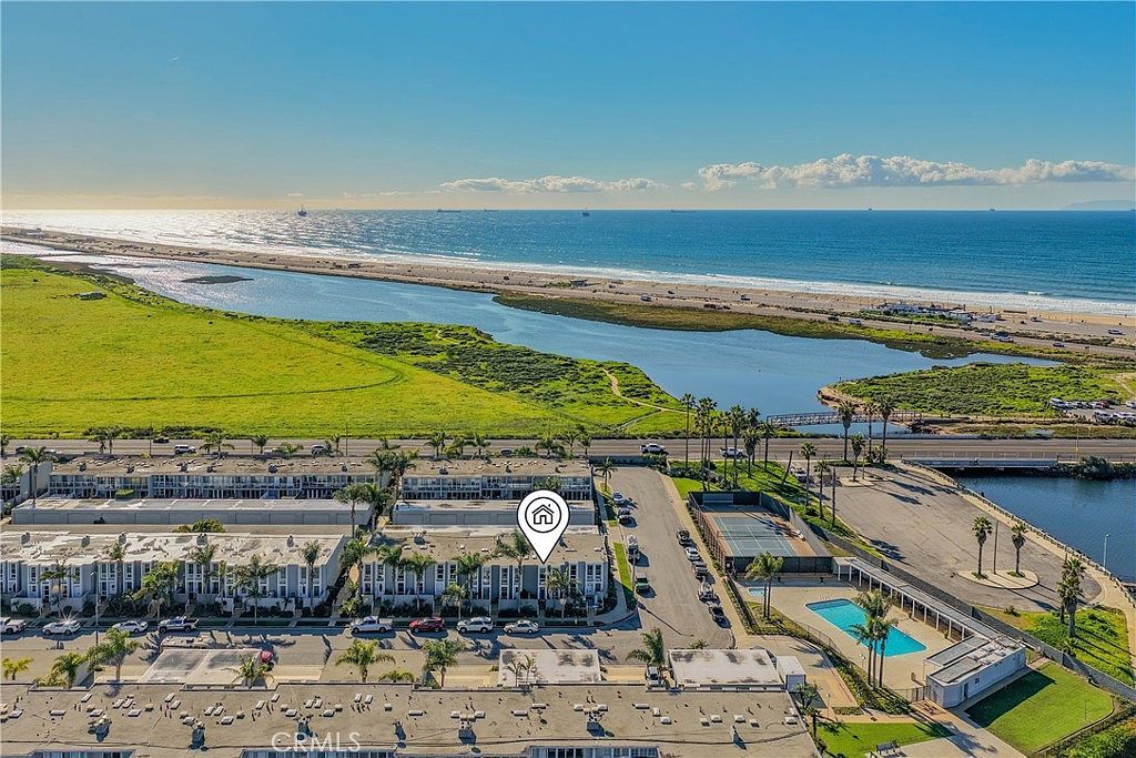 3954 Aladdin Dr Huntington Beach, CA 92649 - Thumbnail 4