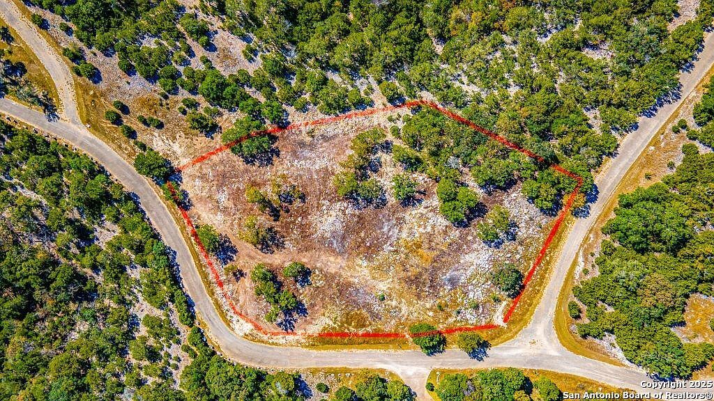 277 Stablewood Springs Dr #14 Ingram, TX 78025 - Thumbnail 4