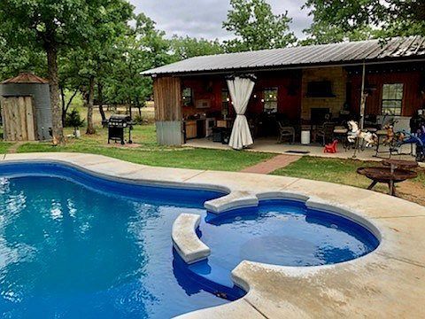 661 Sandy Ln Fredericksburg, TX 78624 - Thumbnail 4