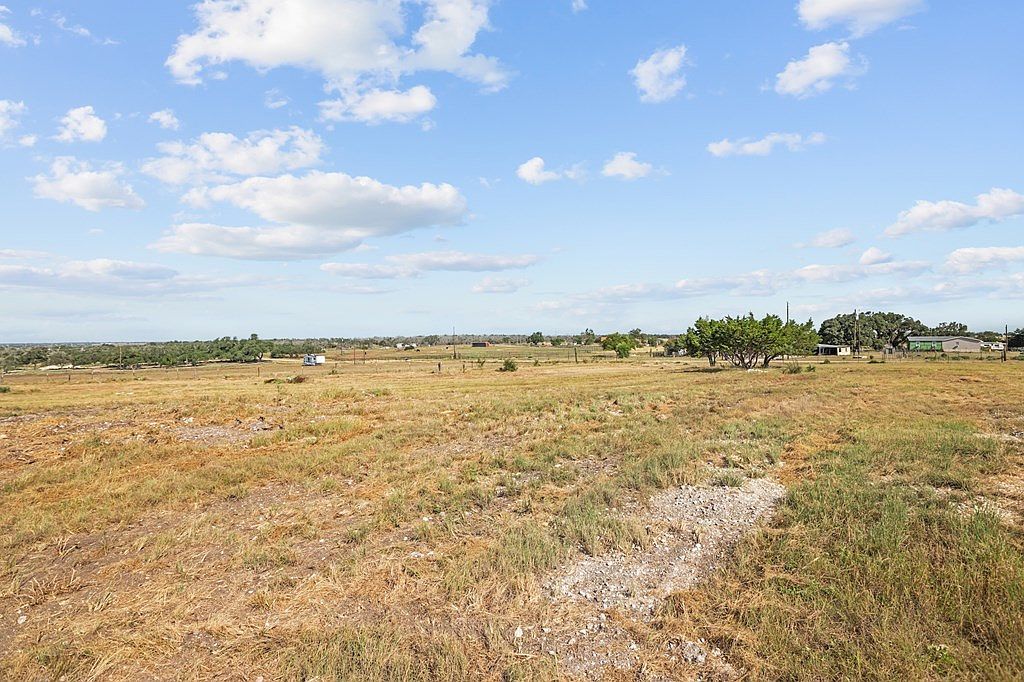 288 E Kroll Harper, TX 78631 - Thumbnail 4