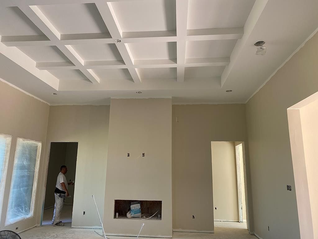 517 Interlaken St Fredericksburg, TX 78624 - Thumbnail 4