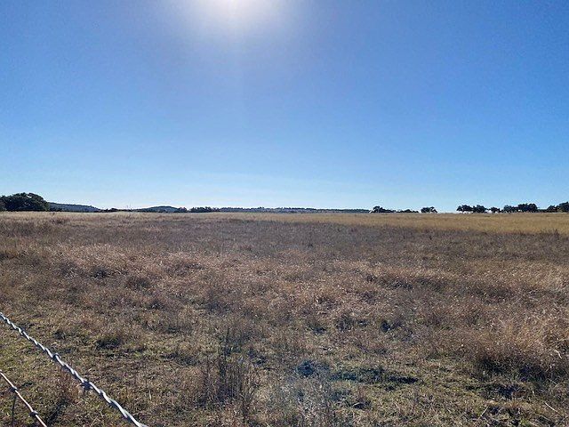 122 N Grape Creek Rd Fredericksburg, TX 78624 - Thumbnail 4