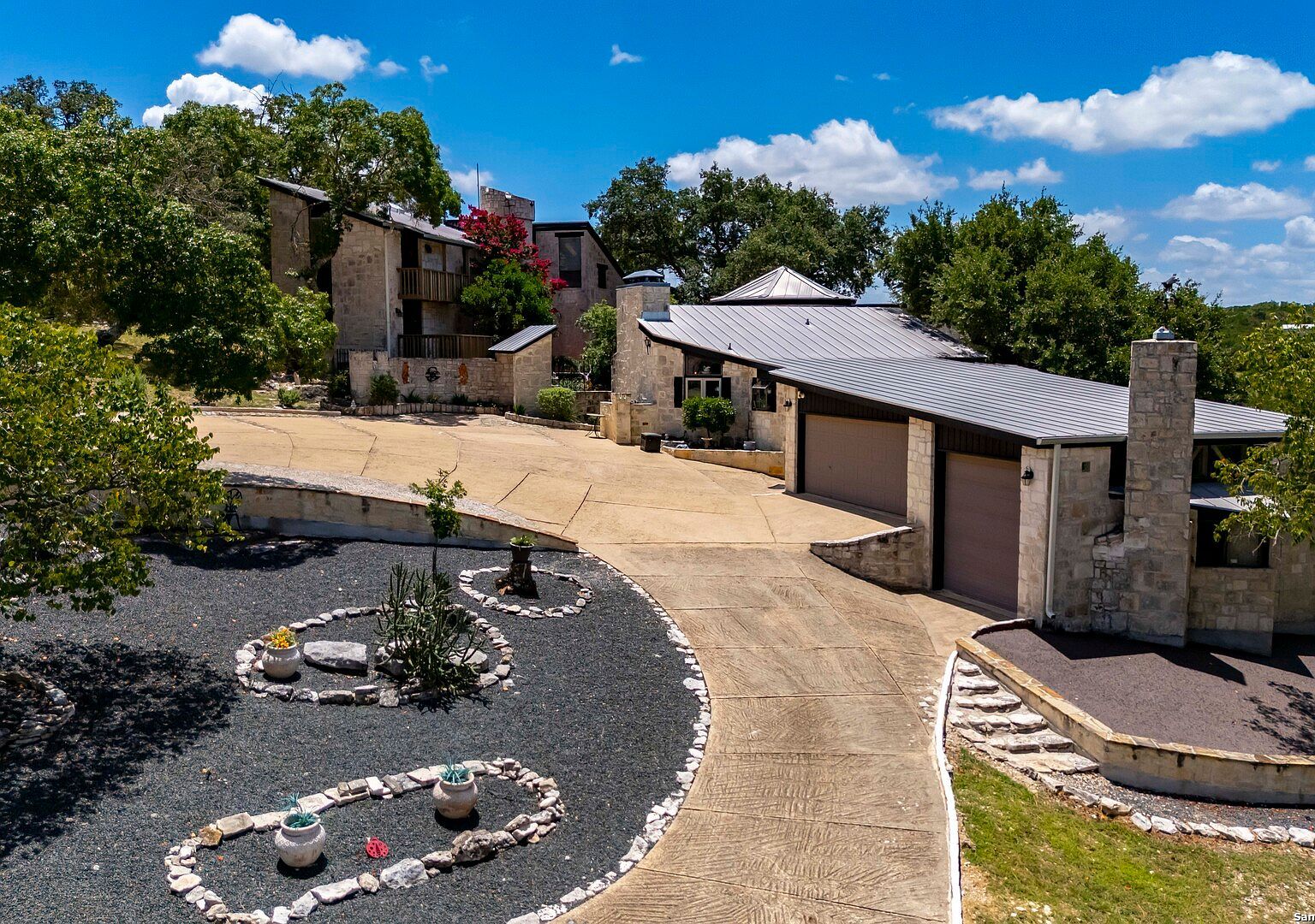 22 Indian Creek Loop Kerrville, TX 78028 - Thumbnail 4