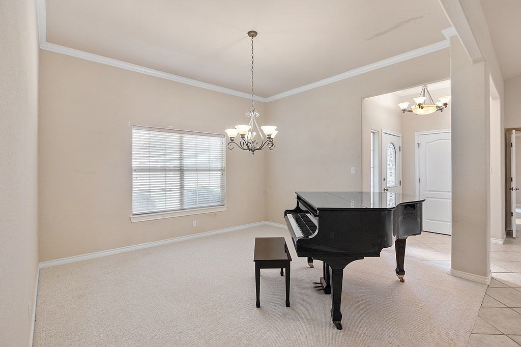 202 Ellebracht Dr Fredericksburg, TX 78624 - Thumbnail 4